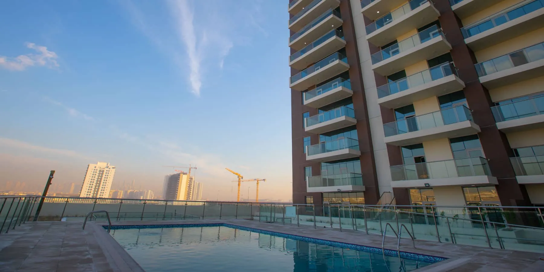 عزيزي سامية