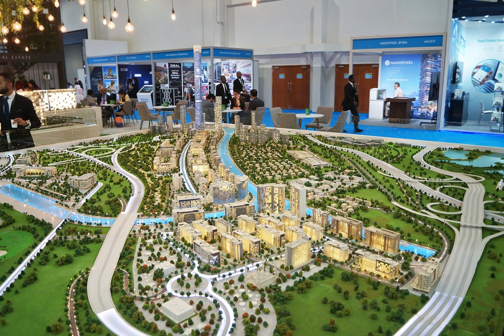 عزيزى ريفيرا 