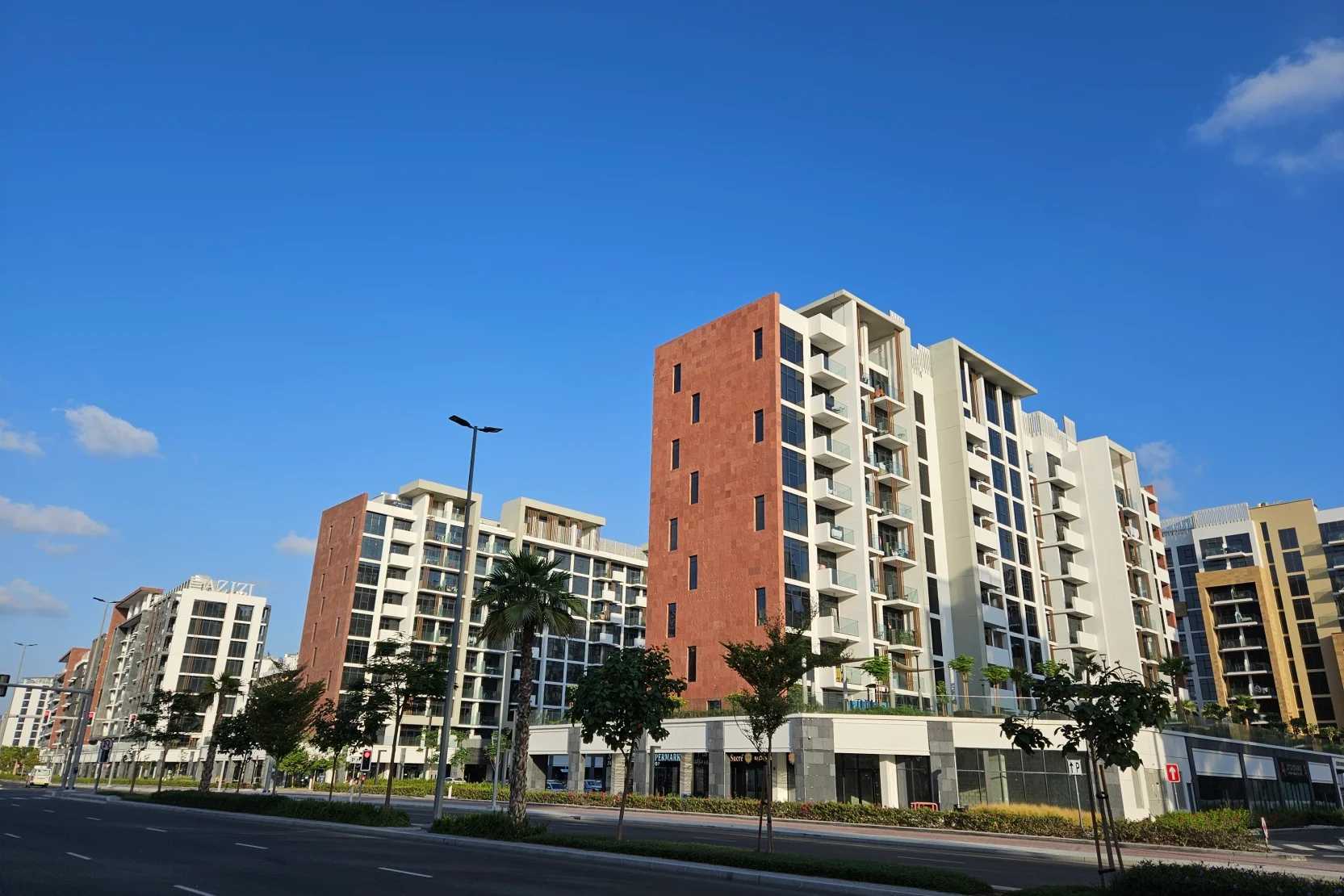 عزيزى ريفيرا 