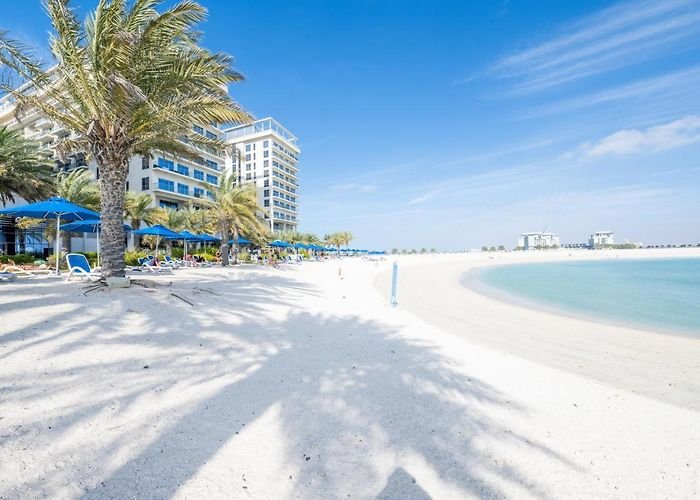 هل رأس الخيمة مناسبة لتملك منزل للعطلات؟