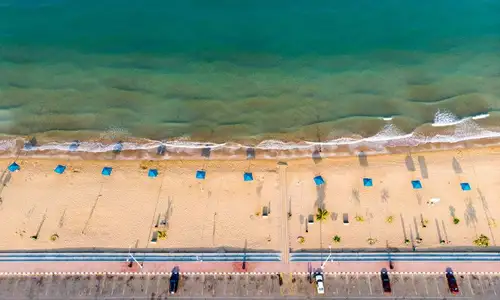 هل رأس الخيمة مناسبة لتملك منزل للعطلات؟