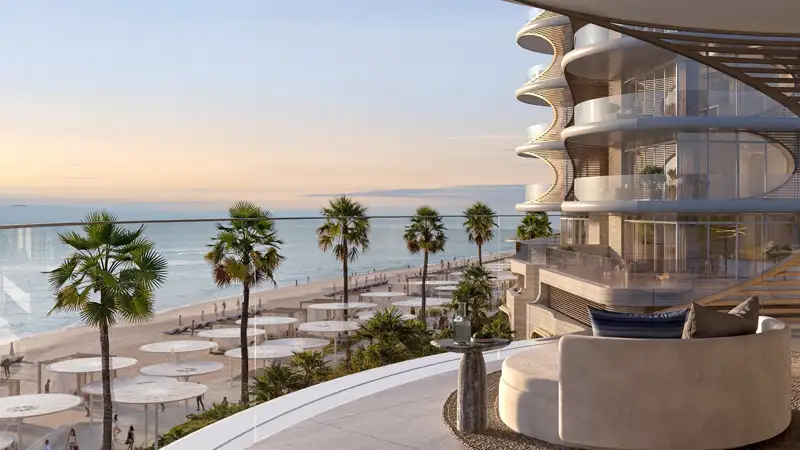 تراسات شاطئ فهد في قلب أبوظبي