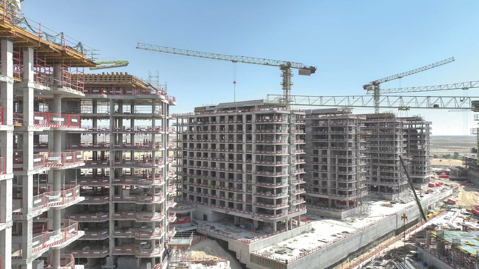 العوائد الاستثمارية المتوقعة في عزيزي فينيس