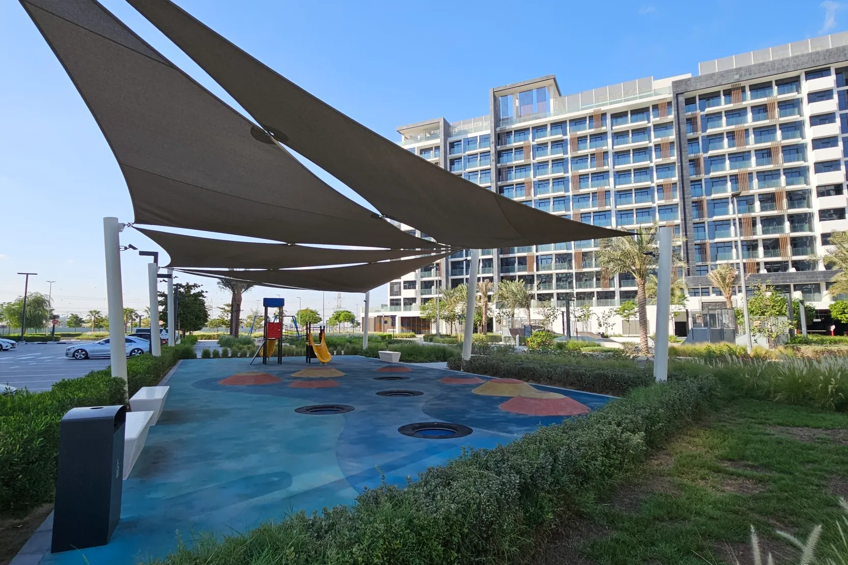 هل مشاريع عزيزي مناسبة للسكن أم الاستثمار؟