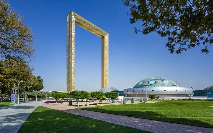 مناطق دبي قرب المترو